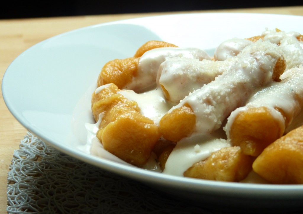 Gnocchis de patate douce, sauce au parmesan