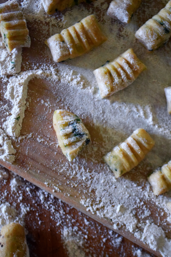 Spelt and wild garlic gnocchis dough rolled