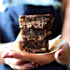 Chocolate granola bars with banana & date caramel