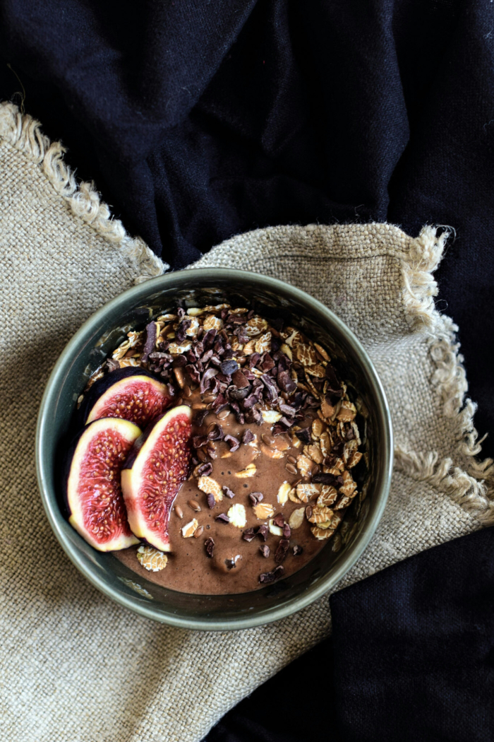 Banana cacao ice-cream bowl