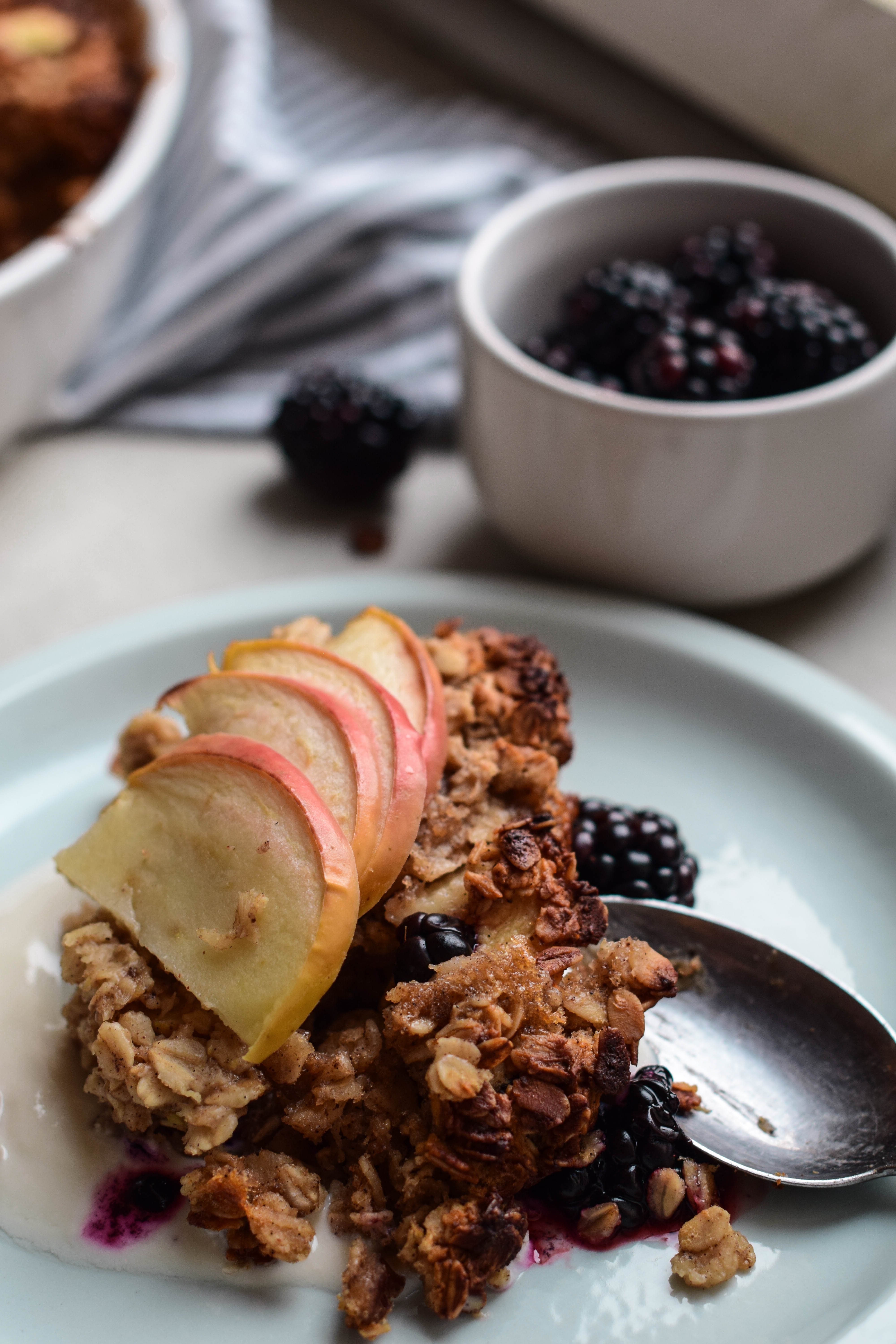 Apple & cinnamon baked oatmeal