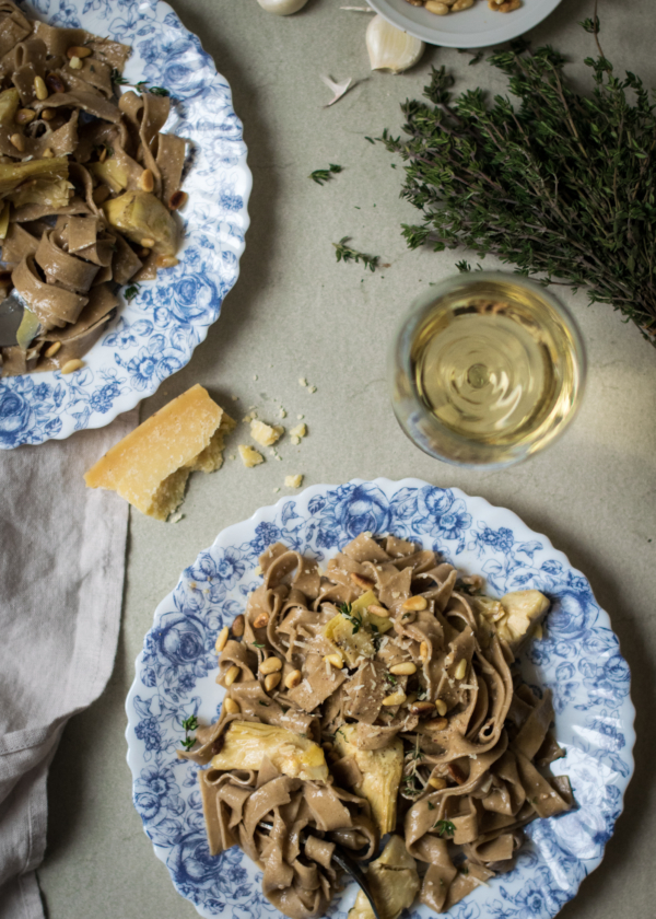 Artichoke Tagliatelle with Creamy Garlic White Wine Sauce