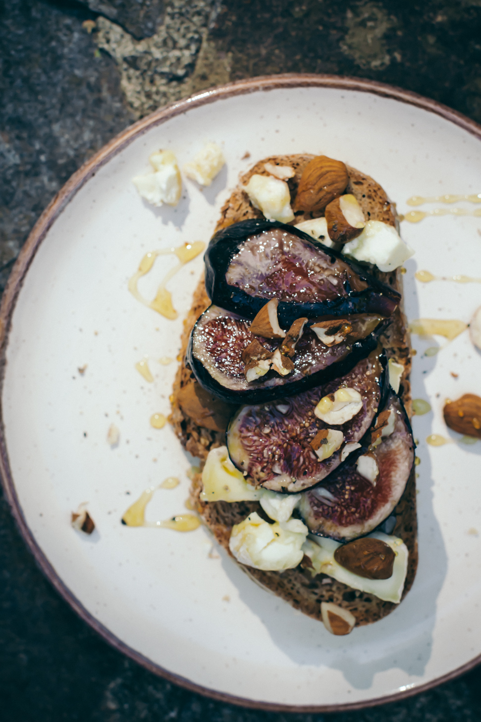 Honey, Goat Cheese & Fig Tartine