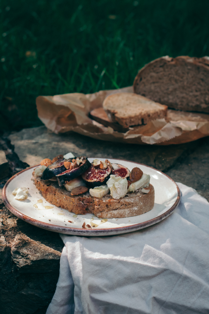 Honey, Goat Cheese & Fig Tartine