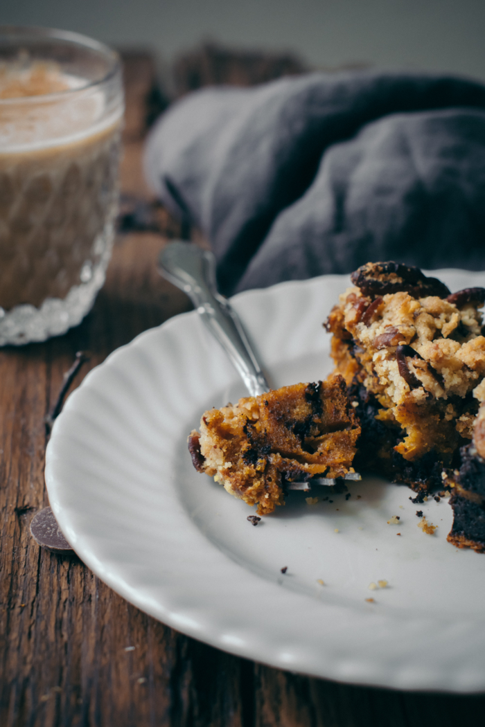 Crumble au Potimarron, Chocolat Noir & Noix de Pécan