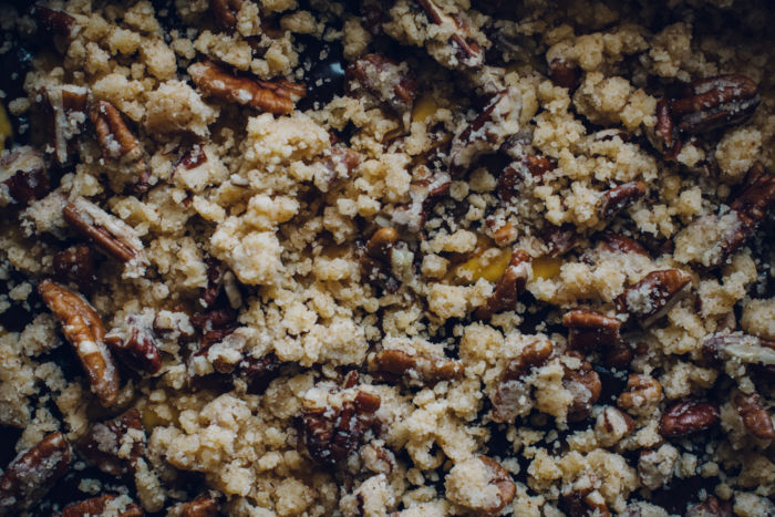 Crumble au Potimarron, Chocolat Noir & Noix de Pécan