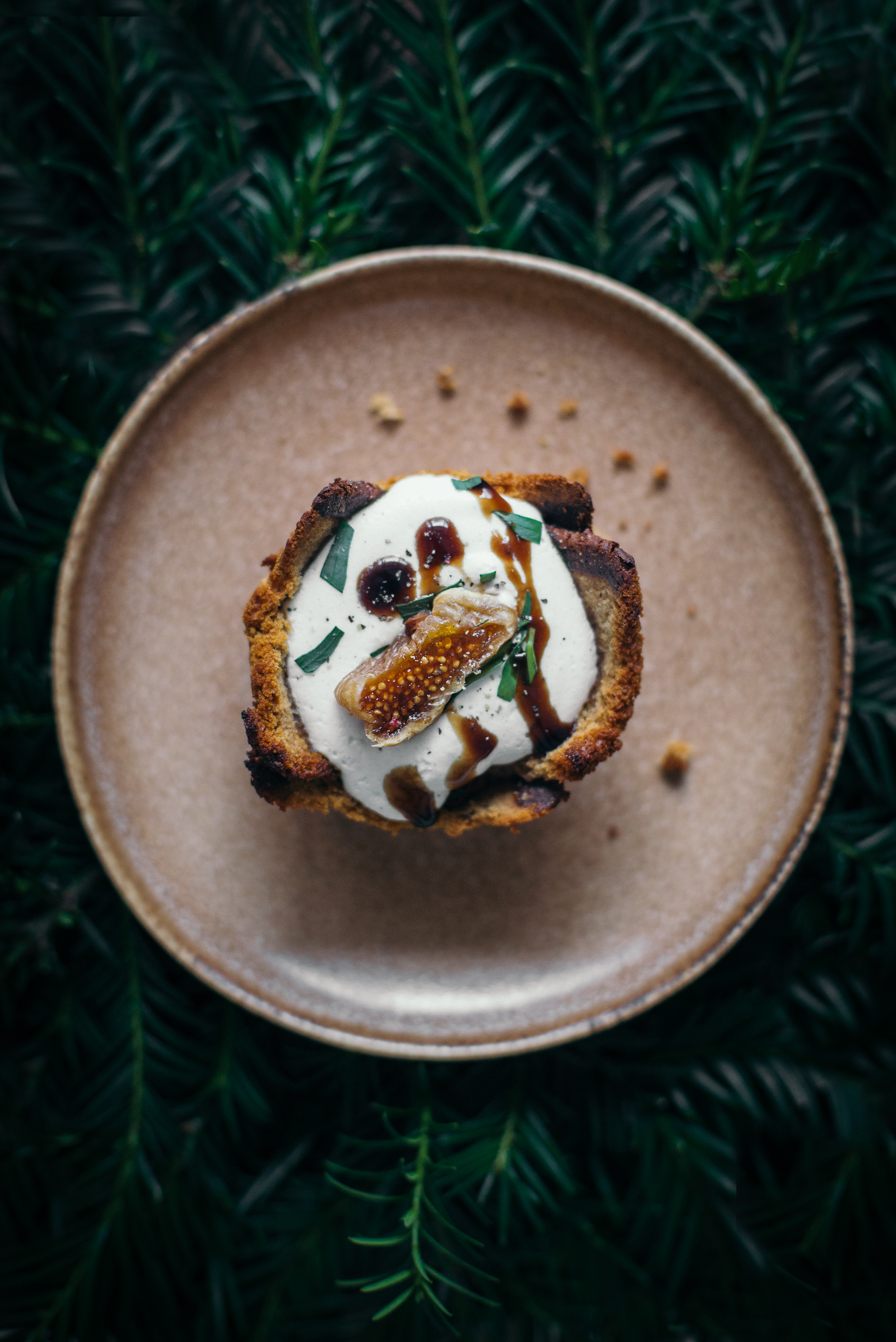 Gingerbread Canapés with Tarragon Goat Chantilly 