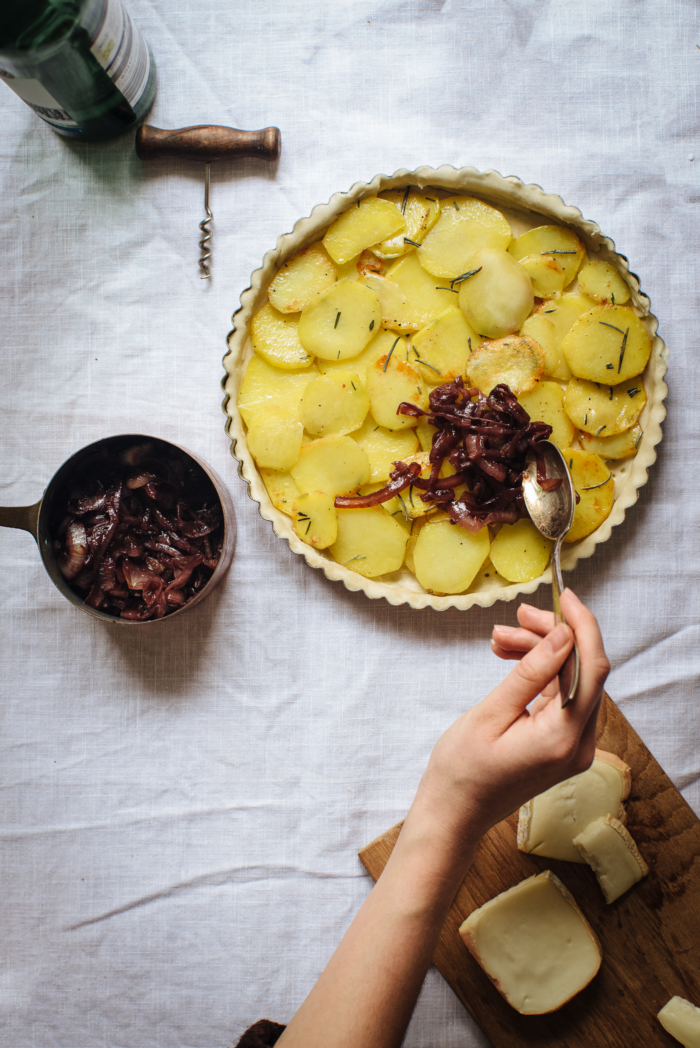 Tarte aux Pommes de Terre, Oignons Confits & Taleggio